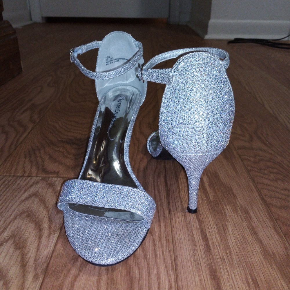 💎🌬️Dazzled Heels